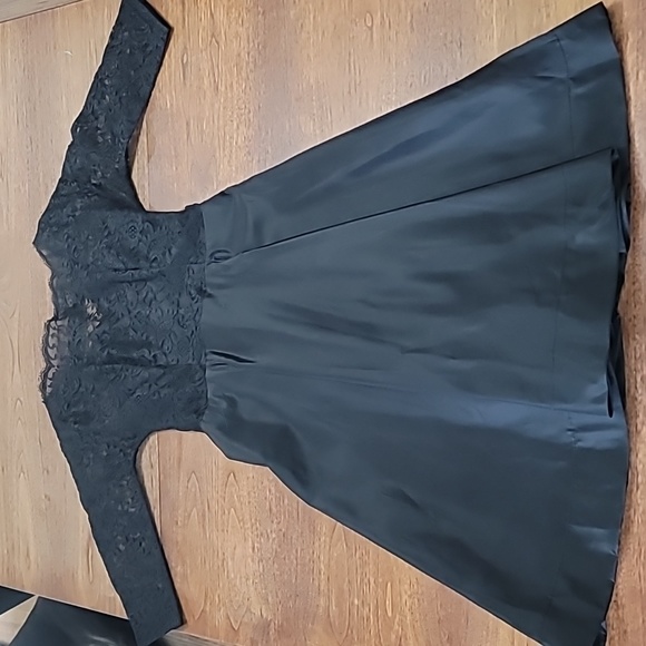 Gorgeous Vintage 1950s Lace & Satin Tea Length Cocktail Dress Amazing Condition - Picture 1 of 12